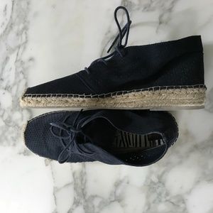 Dolce Vita  Suede size 9 Espadrilles NEVER WORN